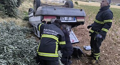 Adıyaman'da otomobil şarampole devrildi: 1 yaralı