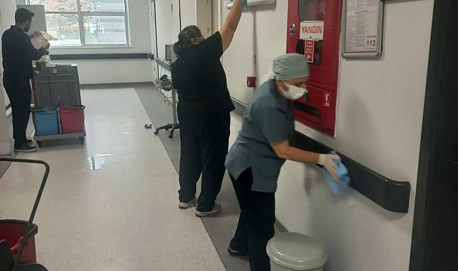 ADÜ Hastanesi hematoloji servisinde hijyen çalışması