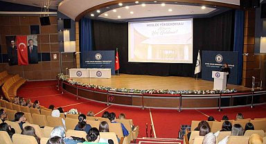 ADÜ'de öğrencilere yönelik oryantasyon ve bilgilendirme programları sürüyor