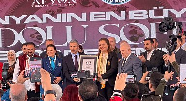 Afyonkarahisar 'Dünyanın En Büyük Anadolu Sofrası' ile Guinness Rekorlar Kitabına girdi