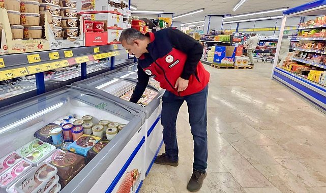 Afyonkarahisar'da marketlere yönelik fiyat denetimleri sürüyor