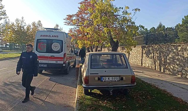 Ağaca çarpan otomobilin sürücüsü yaralandı