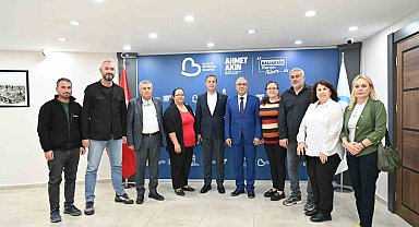 Ahmet Akın'dan Ayvalık'a müjde