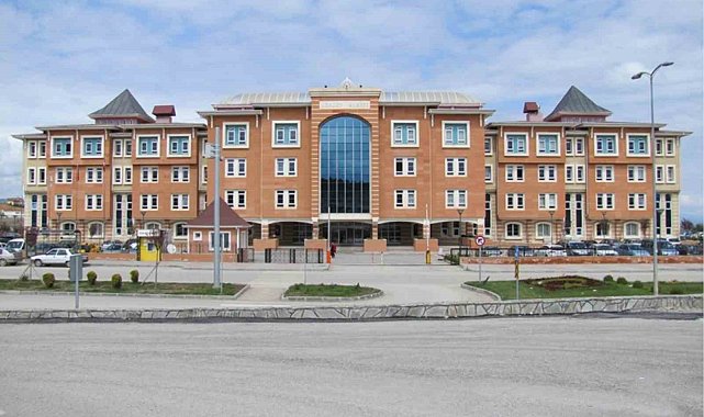 Ailesine kızıp ormanı yakan sanığa 8 yıl hapis cezası