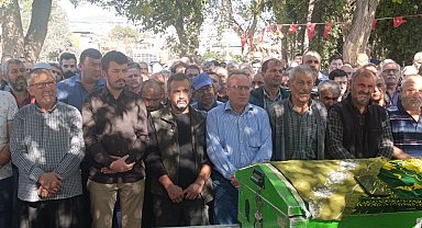 Ailesinin yanında katledilen genç kız son yolculuğuna uğurlandı