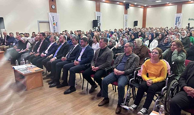 AK Parti Genel Başkan Yardımcısı Büyükgümüş: "Yanlışa düşenin bu çatıda yeri yok"