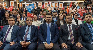 AK Parti Genel Sekreteri İnan: "Özgür Özel'i benzin istasyonlarından uzak tutsunlar"