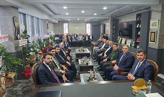 AK Parti heyetinden Karabük TSO'ya "hayırlı olsun" ziyareti