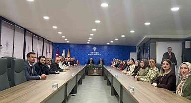 AK Parti MKYK Üyesi Ünal'dan Bilecik temasları