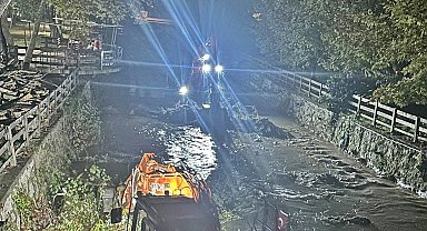 Akçakoca'da dere yatakları sel riskine karşı temizlendi