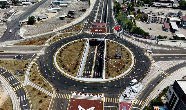 Akdeniz'de ulaşım altyapısı 7 yılda güçlendi