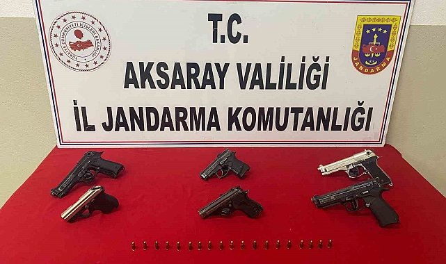 Aksaray'da kaçak silah operasyonu: 5 gözaltı
