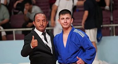 Ali Kağan Şentürkoğlu Balkanlar'da Türkiye'yi temsil edecek