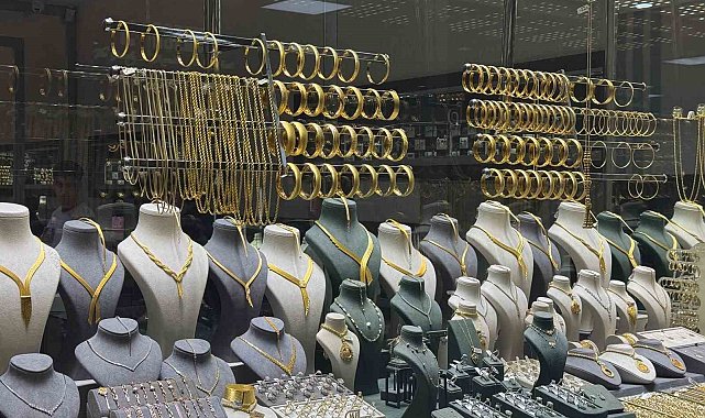 Altındaki sert düşüş vatandaşı küstürdü: Yatırımcı beklemede