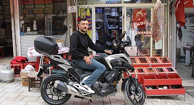 Amasyalı genç, motosikletiyle umreye gitti: "Türk denince Suudi Arabistan'da akan sular duruyor"