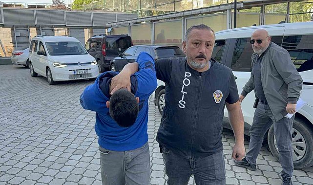 Anahtarı üzerinde unutulan evden hırsızlık zanlısı tutuklandı