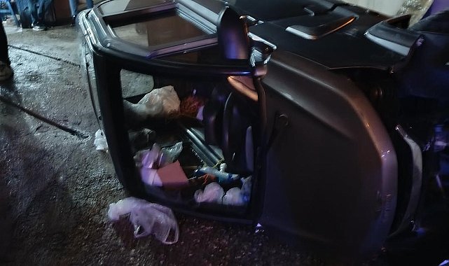 Ankara'da mini araç devrildi: 1 yaralı