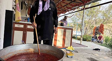 Ankara'dan Diyarbakır'a gelip el emeği ürünlerini tüm Türkiye'ye ulaştırıyorlar