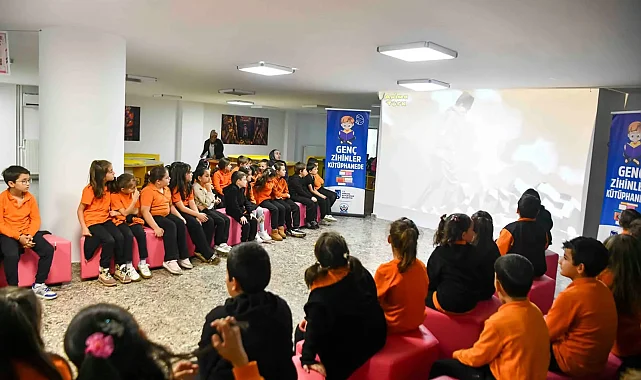 Ankara'da 'Genç Zihinler Kütüphanede' etkinliği devam ediyor