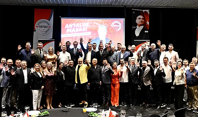 Antalya Kaleiçi 12 ay yaşayan bir merkeze dönüştü
