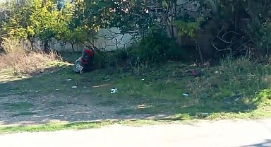 Antalya'da motosiklet devrildi: 2 yaralı
