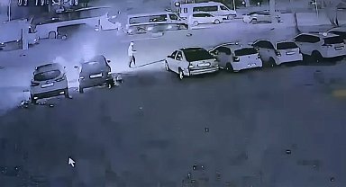 Antalya'da oto galeride 6 aracı ateşe veren şüpheli tutuklandı