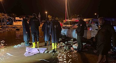 Antalya'da sağanak nedeniyle mahsur kalan 22 kişi kurtarıldı