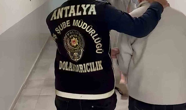 Antalya'da sahte başsavcı vekili ve 2 suç ortağı tutuklandı
