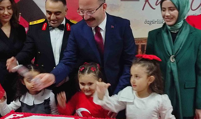 Ardahan'da Cumhuriyet Bayramı'nın 103. yılı dolayısıyla resepsiyon düzenlendi