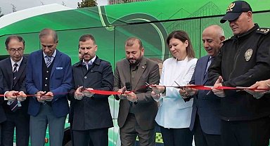 Arnavutköy'de öğrencilerin okul yolculuğuna ücretsiz elektrikli araç desteği