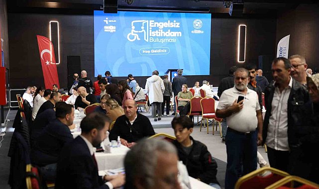 Arnavutköy'de "Engelsiz İstihdam Buluşması" iş arayanlarla firmaları bir araya getirdi