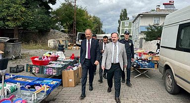 Arpaçay'da Kaymakam Güvenç ve Başkan Elma'dan pazar ziyareti