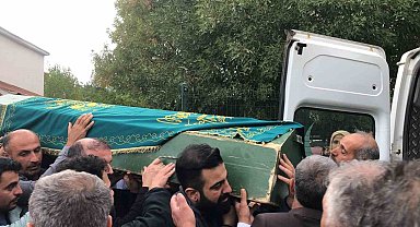 Asansör kazasında hayatını kaybeden öğrenci gözyaşlarıyla toprağa verildi
