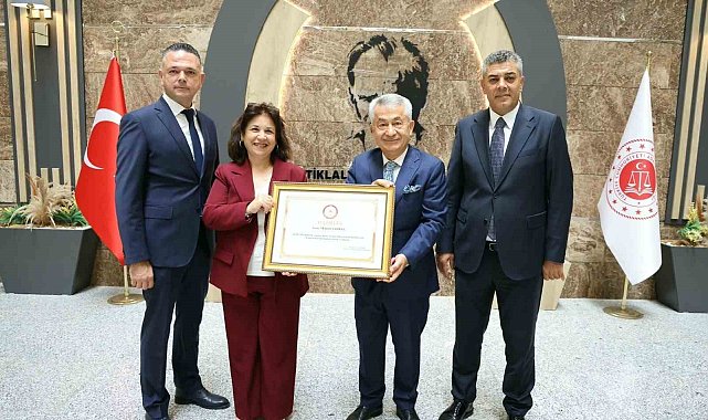 ATO Başkanı Mehmet Şahbaz mazbatasını aldı