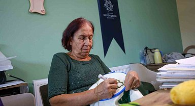 Aydın Büyükşehir Belediyesi Kadın Yaşam Atölyesi'nde eğitimler sürüyor