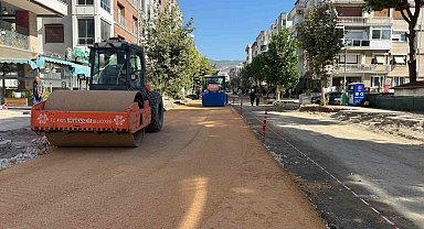 Aydın Büyükşehir'in yol çalışmaları sürüyor