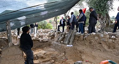 Aydın Valisi Varol, Horasan kazı çalışmalarını yerinde inceledi