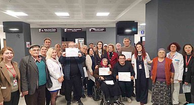 Aydın'da 18 diyabet hastası eğitimlerini tamamlayıp sertifika aldı