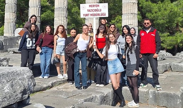 Aydın'da üniversite öğrencileri tarih ve doğayla buluştu