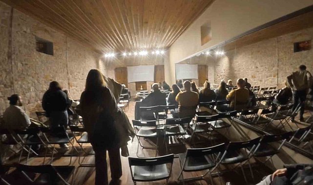 Ayvalık'ta yapay zekâ sineması rüzgârı: 65 film sinemaseverlerle buluştu