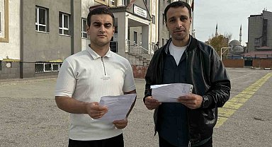 Baba-oğul aynı okulda sınava girdiler: "Amacımız herkesi okumaya teşvik etmektir"