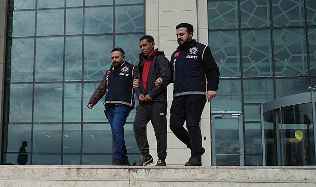 Babasını ekmek bıçağıyla öldüren cinayet zanlısı tutuklandı