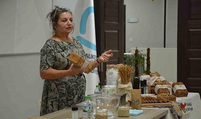 BAÇEM'de Ekşi Mayalı Ekmek Yapımı Atölyesi'ne Yoğun ilgi