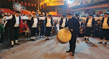 Bafra Gazipaşa Mahallesi'nde Cumhuriyet coşkusu
