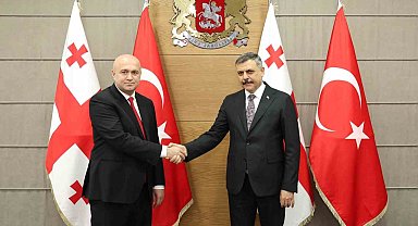 Bakan Çiftçi, Gürcistanlı mevkidaşı ile telefonda görüştü