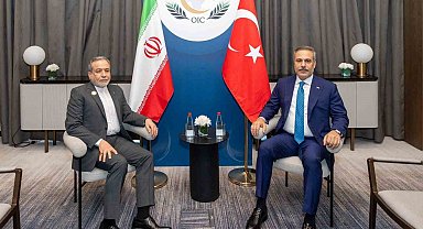 Bakan Fidan, İran Dışişleri Bakanı Arakçi ile görüştü