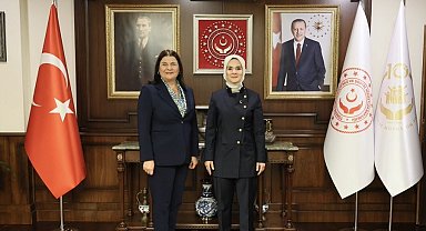 Bakan Göktaş, Foça Belediye Başkanı Fıçı ile bir araya geldi