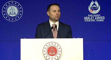 Bakan Gürlek: "Türkiye olarak dünyanın inşaasındaki tehlikeleri görerek bölgesel istikrara büyük önem veriyoruz"