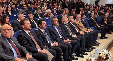 Bakan Tekin: "EBA'yı dünyanın en büyük eğitim içerik portallarından bir tanesi olmak üzere kurguladık"