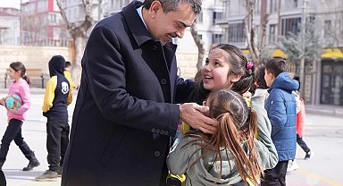 Bakan Tekin'den 11 Ekim Dünya Kız Çocukları Günü mesajı